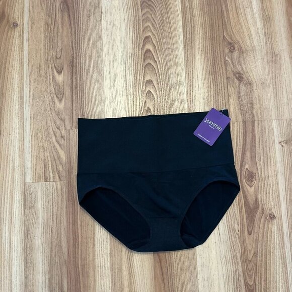 Yummie Plus-Size Tummie Shapewear  Sz 1x/2x - Picture 1 of 6